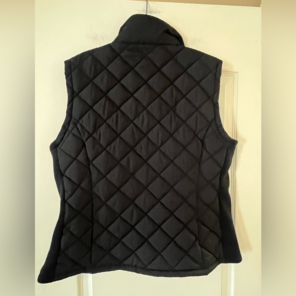 Andrew Marc Black Quilted Vest Zipper Closure Women’s Size XL - Picture 12 of 16